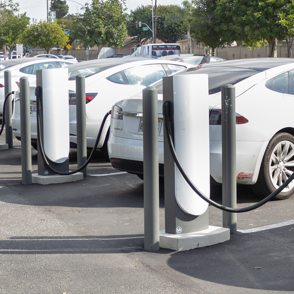 EV-Elektrikli Araçlar